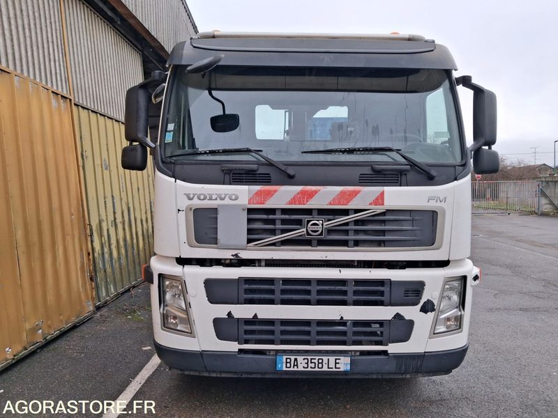 R51857-PORTEUR POLYBENNE VOLVO FM 370-ANNÉE 2010-BRAS GUIMA PALFINGER-502085 KM - Грузовик: фото 5 R51857-PORTEUR POLYBENNE VOLVO FM 370-ANNÉE 2010-BRAS GUIMA PALFINGER-502085 KM - Грузовик: фото 5