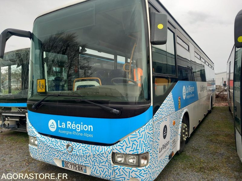 IVECO BUS CROSSWAY 12,80m N°083055 - Школьный автобус: фото 2 IVECO BUS CROSSWAY 12,80m N°083055 - Школьный автобус: фото 2