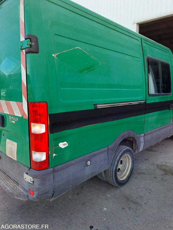 IVECO Daily 35C12 - 2008 - 168450 KM - P1507313 - Цельнометаллический фургон: фото 3 IVECO Daily 35C12 - 2008 - 168450 KM - P1507313 - Цельнометаллический фургон: фото 3