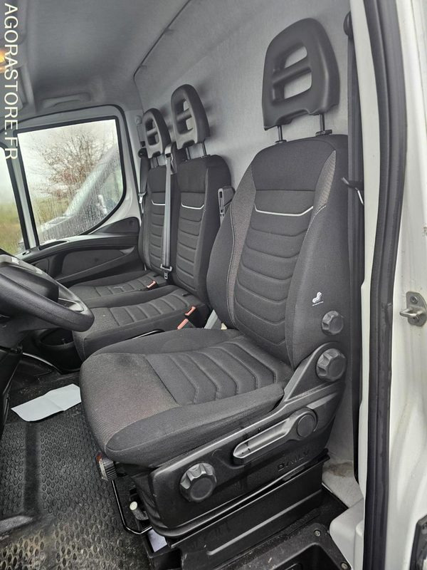 Iveco daily 35S14 - 2022 - 8815 Kms - Цельнометаллический фургон: фото 5 Iveco daily 35S14 - 2022 - 8815 Kms - Цельнометаллический фургон: фото 5