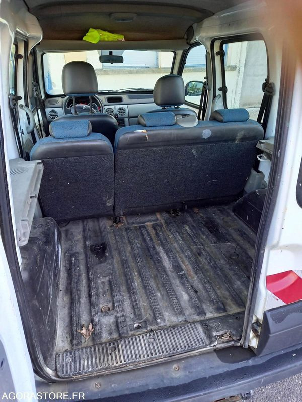 RENAULT KANGOO 5 PLACES - Коммерческий автомобиль: фото 4 RENAULT KANGOO 5 PLACES - Коммерческий автомобиль: фото 4