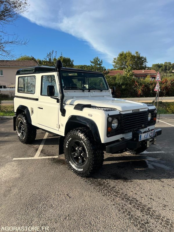LAND ROVER DEFENDER 90 - Внедорожник: фото 1 LAND ROVER DEFENDER 90 - Внедорожник: фото 1