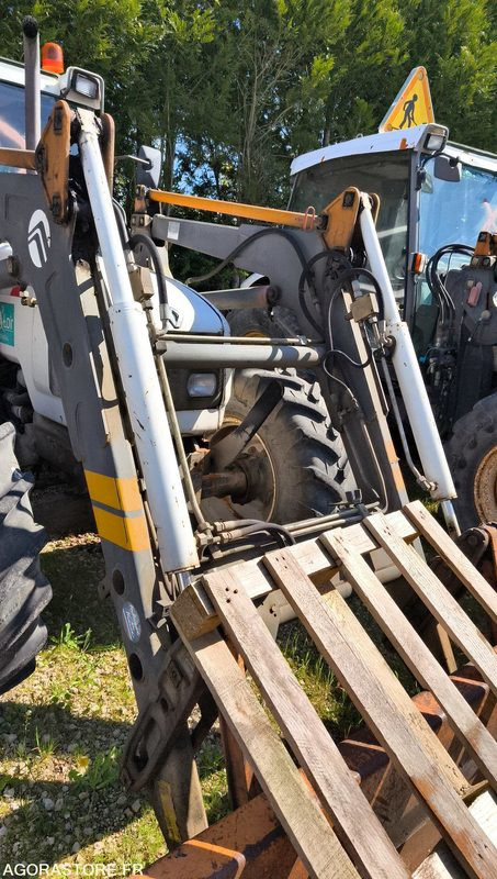 Lot Renault - Tracteur chargeur Renault ergos 105-god 0002- 2000 - 10958 et TR12 - Трактор: фото 4 Lot Renault - Tracteur chargeur Renault ergos 105-god 0002- 2000 - 10958 et TR12 - Трактор: фото 4