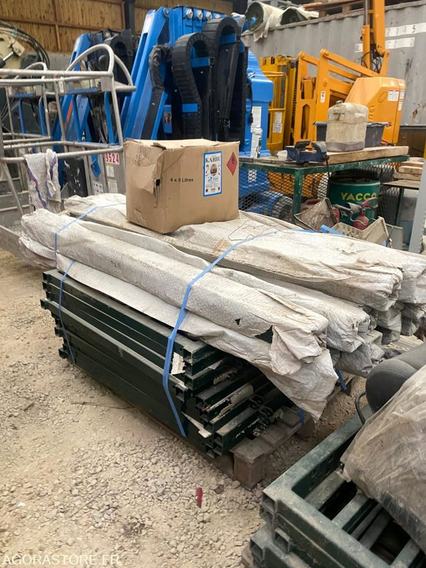 Lot de 10 portillons ACIER 100x100 Jamais mis en place - Садовое оборудование: фото 2 Lot de 10 portillons ACIER 100x100 Jamais mis en place - Садовое оборудование: фото 2