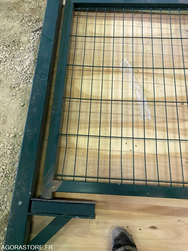 Lot de 2 portillons et 1 portail - Садовое оборудование: фото 2 Lot de 2 portillons et 1 portail - Садовое оборудование: фото 2