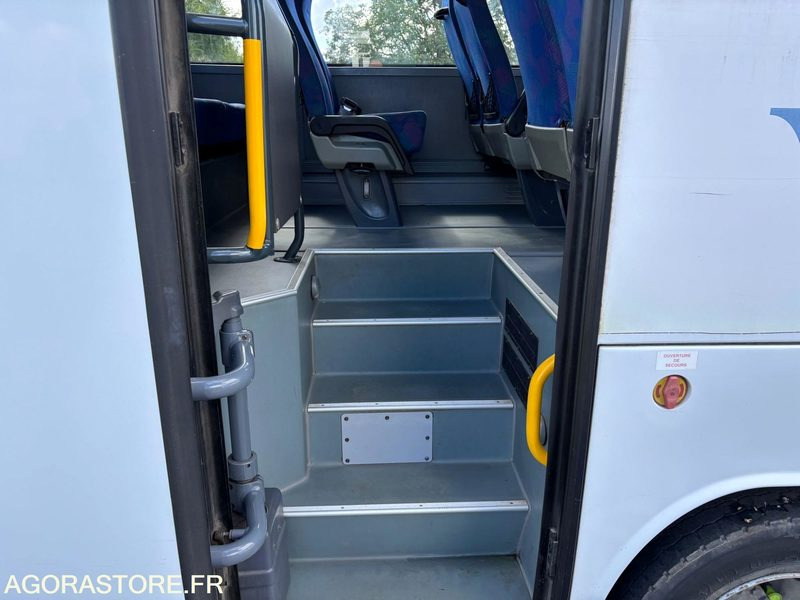 Lot de 3 minibus Mercedes mago et otokar navigo - Микроавтобус, Пассажирский фургон: фото 5 Lot de 3 minibus Mercedes mago et otokar navigo - Микроавтобус, Пассажирский фургон: фото 5