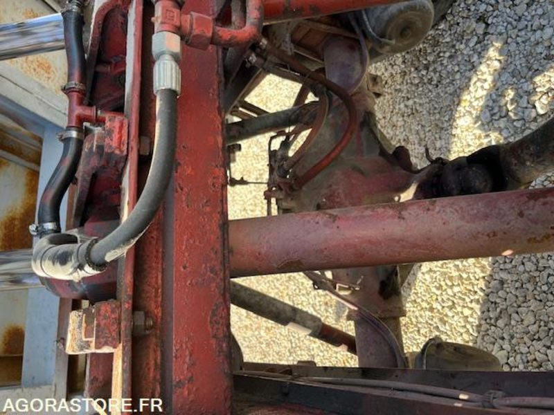 Малотоннажный самосвал MERCEDES 809 D BENNE 7T5 - 1990 - 186 490km NOMBREUX TRAVAUX EFFECTUES/FACTURES: фото 7 Малотоннажный самосвал MERCEDES 809 D BENNE 7T5 - 1990 - 186 490km NOMBREUX TRAVAUX EFFECTUES/FACTURES: фото 7