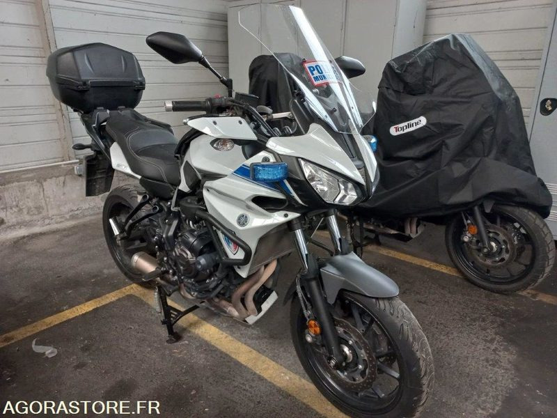 MOTO YAMAHA TRACER 700 - VENTE RESERVEE AUX COLLECTIVITES TERRITORIALES - Мотоцикл: фото 2 MOTO YAMAHA TRACER 700 - VENTE RESERVEE AUX COLLECTIVITES TERRITORIALES - Мотоцикл: фото 2
