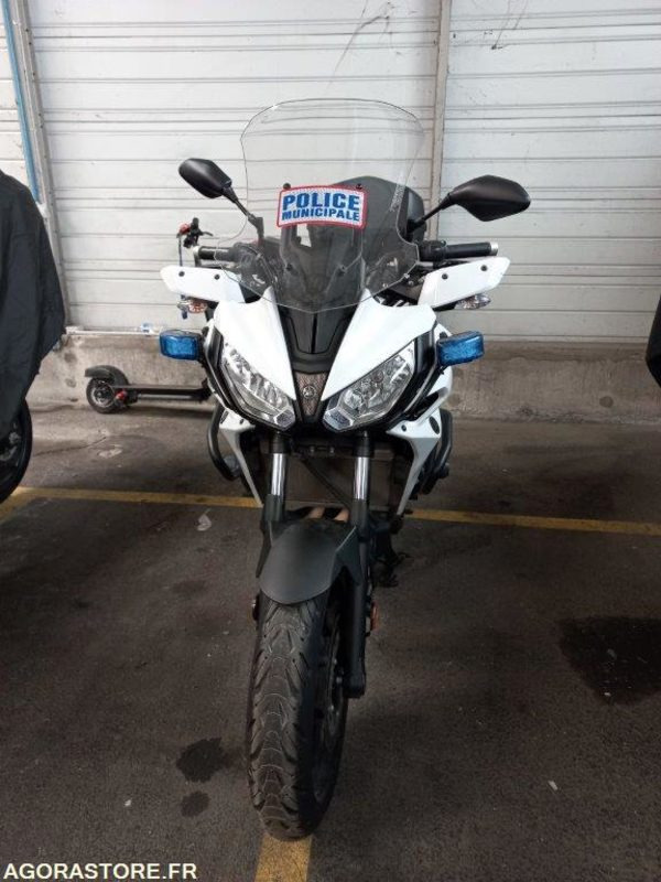 MOTO YAMAHA TRACER 700 - VENTE RESERVEE AUX COLLECTIVITES TERRITORIALES - Мотоцикл: фото 3 MOTO YAMAHA TRACER 700 - VENTE RESERVEE AUX COLLECTIVITES TERRITORIALES - Мотоцикл: фото 3