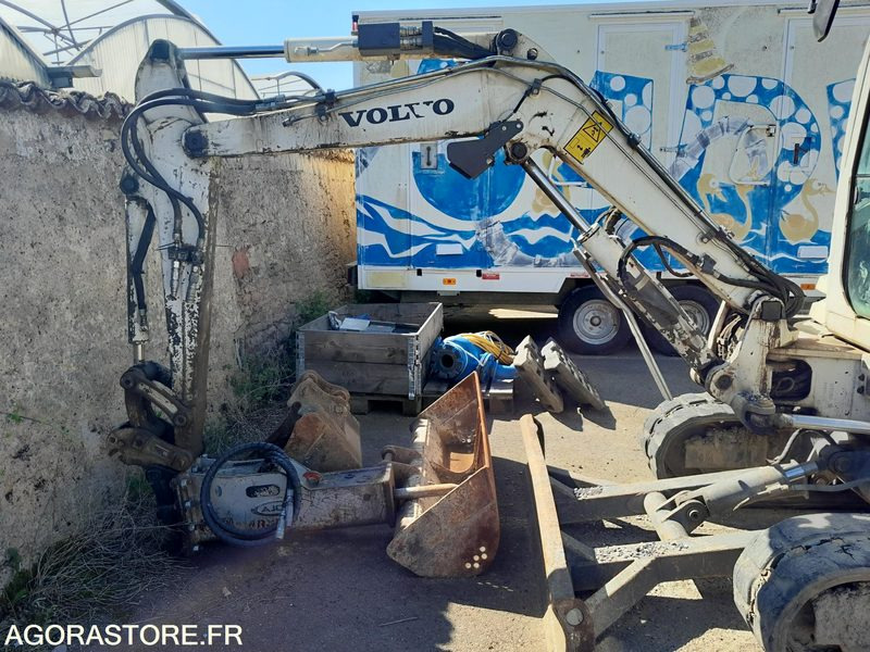 Minipelle Volvo EC27 - Экскаватор: фото 2 Minipelle Volvo EC27 - Экскаватор: фото 2