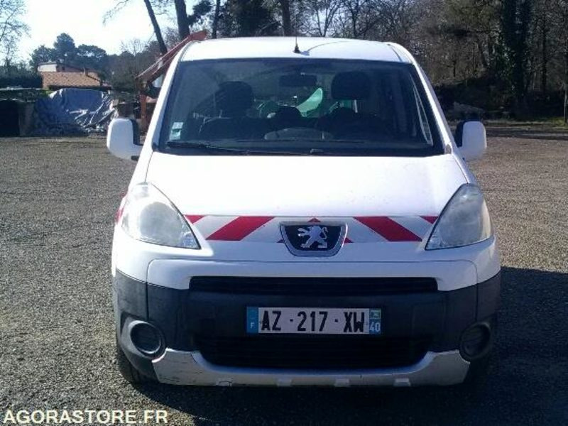 PARTNER TEPEE II 1,6 Hdi 110 FAP LOISIRS - 208698km - 2010 - Легковой автомобиль: фото 1 PARTNER TEPEE II 1,6 Hdi 110 FAP LOISIRS - 208698km - 2010 - Легковой автомобиль: фото 1