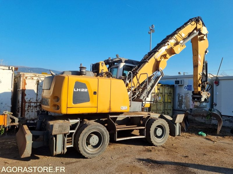 PELLE PNEU LIEBHERR LH22 de 2014 - 16100 h (R31972) - Экскаватор: фото 1 PELLE PNEU LIEBHERR LH22 de 2014 - 16100 h (R31972) - Экскаватор: фото 1