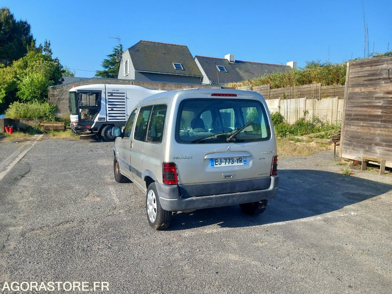 PEUGEOT PARTNER 131688kms 2005 - Легковой фургон: фото 3 PEUGEOT PARTNER 131688kms 2005 - Легковой фургон: фото 3