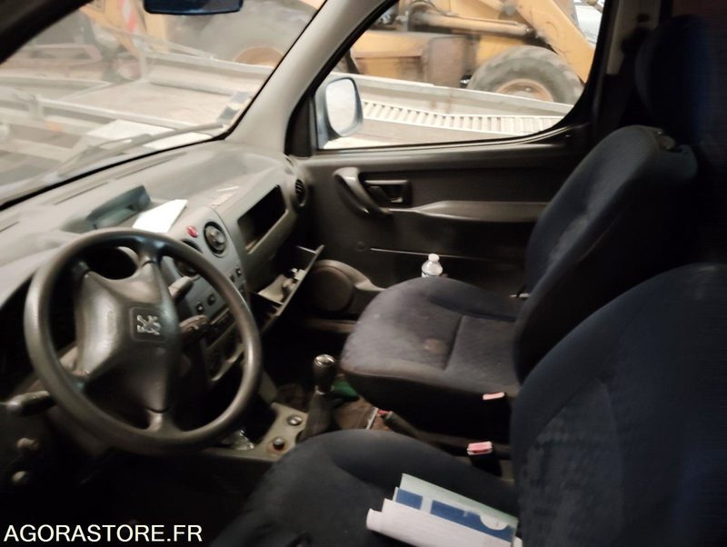 PEUGEOT PARTNER - Легковой фургон: фото 3 PEUGEOT PARTNER - Легковой фургон: фото 3