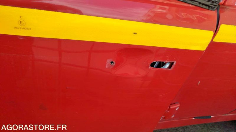 PICK-UP Land rover Defender - 2004 - 9266QL11 - Пикап: фото 4 PICK-UP Land rover Defender - 2004 - 9266QL11 - Пикап: фото 4