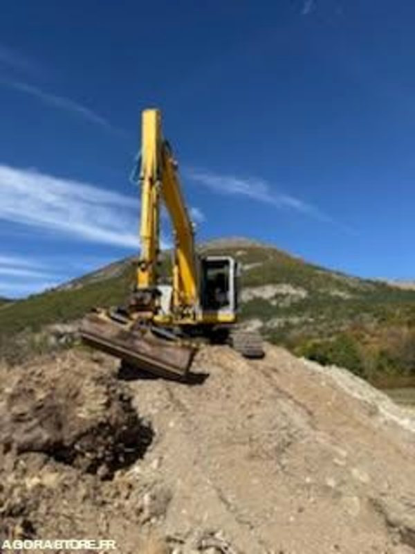 Pelle New Holland E135SR-1ES Diesel 2007 - Гусеничный экскаватор: фото 3 Pelle New Holland E135SR-1ES Diesel 2007 - Гусеничный экскаватор: фото 3