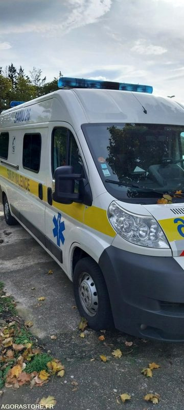 Peugeot BOXER, 3L HDI, 2012, 329317 kms, moteur 63435kms - Машина скорой помощи: фото 2 Peugeot BOXER, 3L HDI, 2012, 329317 kms, moteur 63435kms - Машина скорой помощи: фото 2