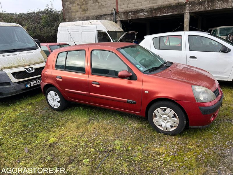 RENAULT - CLIO II - PH2 1.2 75CV - 155000KM - Легковой автомобиль: фото 2 RENAULT - CLIO II - PH2 1.2 75CV - 155000KM - Легковой автомобиль: фото 2