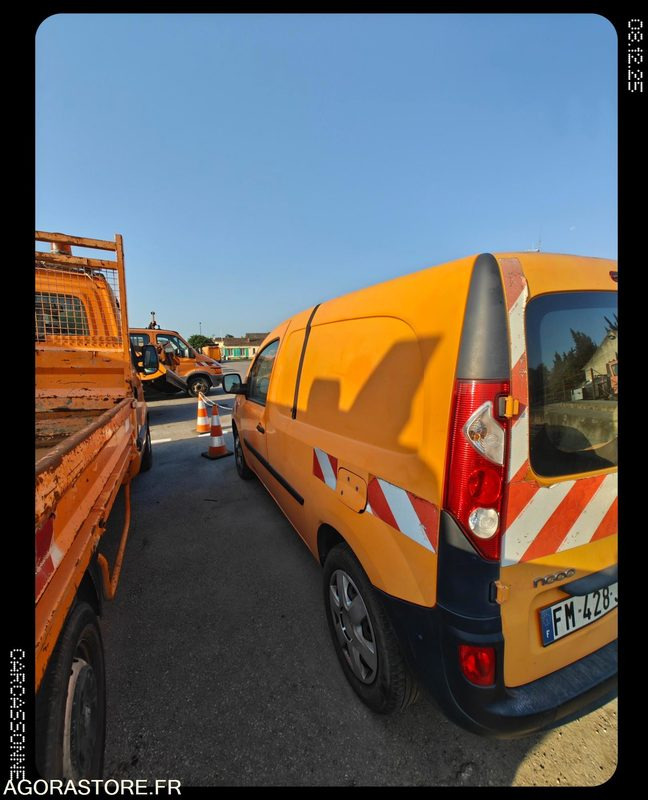 RENAULT KANGOO FM-428-JQ - 2008 - 195935 KM moteur tournant - Легковой фургон: фото 3 RENAULT KANGOO FM-428-JQ - 2008 - 195935 KM moteur tournant - Легковой фургон: фото 3