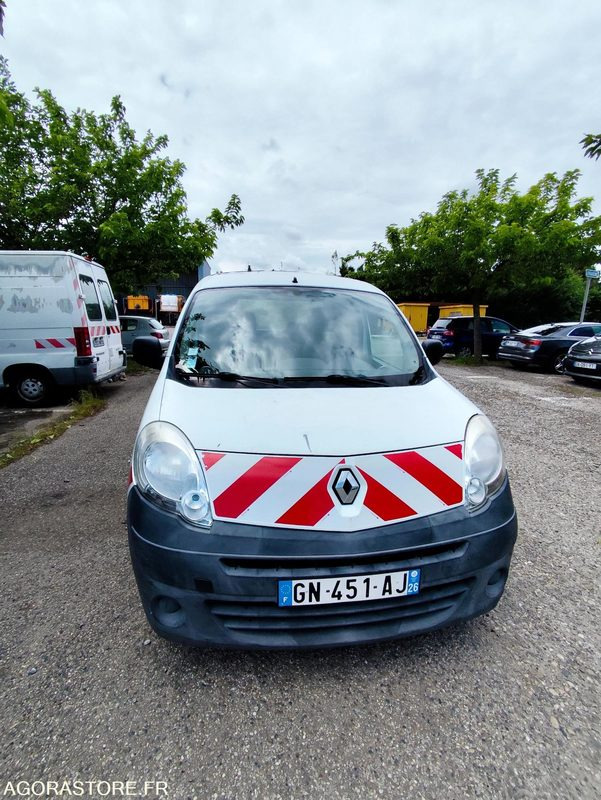 RENAULT KANGOO PICK UP 1.5 DIESEL DU 25 AOUT 2011 184 756 KMS VENDU EN L ETAT - Легковой фургон: фото 2 RENAULT KANGOO PICK UP 1.5 DIESEL DU 25 AOUT 2011 184 756 KMS VENDU EN L ETAT - Легковой фургон: фото 2