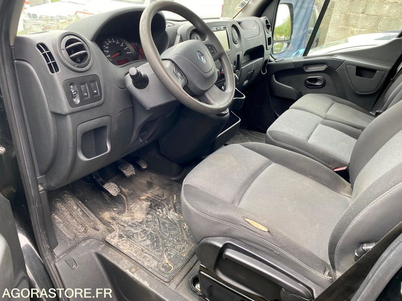 RENAULT MASTER - 06/2019 / 146 569KM - Цельнометаллический фургон: фото 5 RENAULT MASTER - 06/2019 / 146 569KM - Цельнометаллический фургон: фото 5