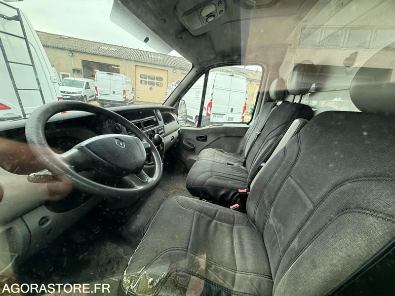 RENAULT MASTER - 2005 - 190100KM - Цельнометаллический фургон: фото 5 RENAULT MASTER - 2005 - 190100KM - Цельнометаллический фургон: фото 5