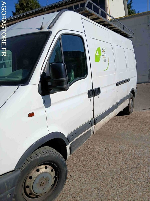 RENAULT MASTER FOURGON II 2.2 dCi 90 - 2003 - 164116KM - Цельнометаллический фургон: фото 2 RENAULT MASTER FOURGON II 2.2 dCi 90 - 2003 - 164116KM - Цельнометаллический фургон: фото 2
