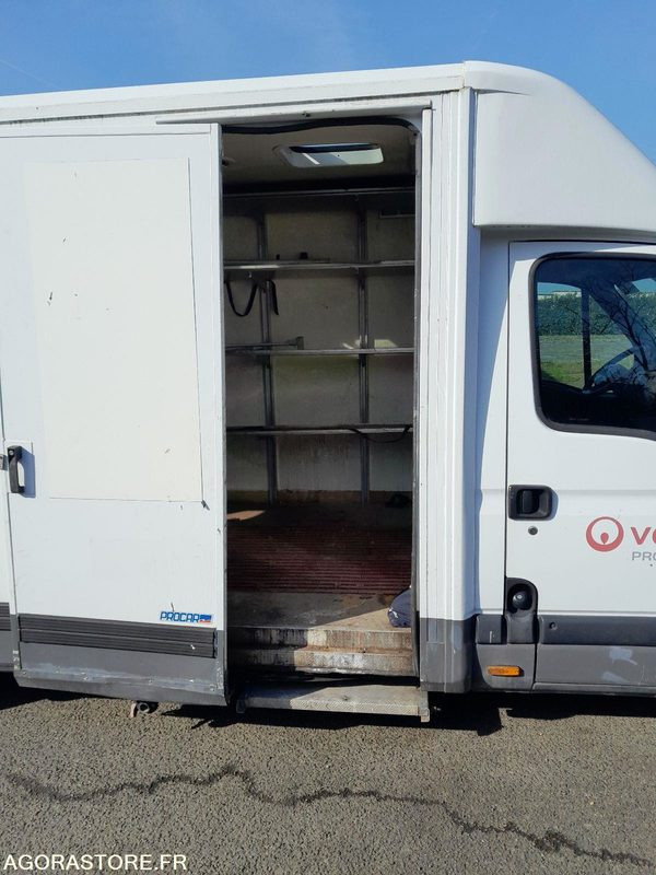 RENAULT MASTER GO - 2007 / 105461 KM (1311-VPIDF-66ICAM571X) - Цельнометаллический фургон: фото 4 RENAULT MASTER GO - 2007 / 105461 KM (1311-VPIDF-66ICAM571X) - Цельнометаллический фургон: фото 4
