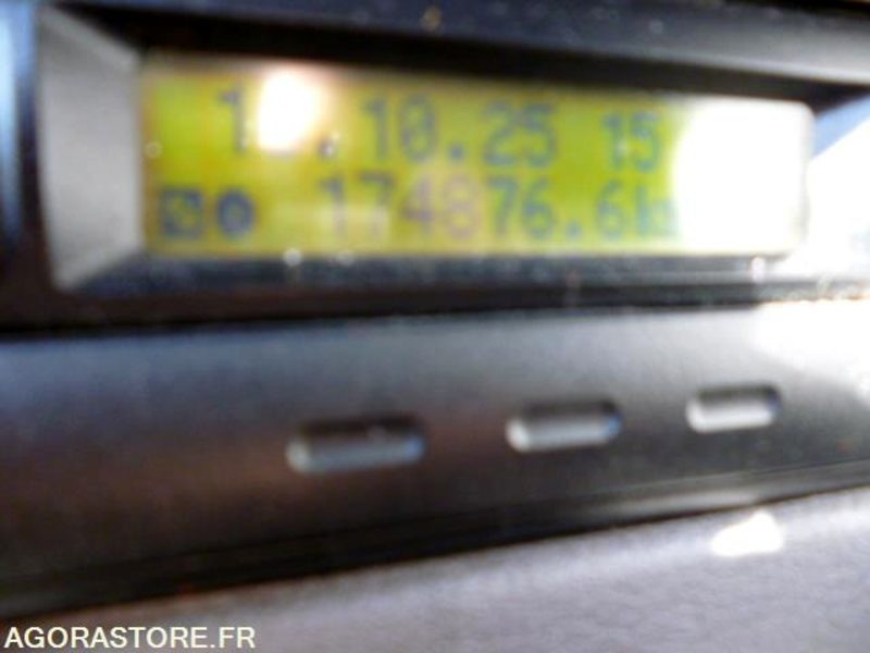 Самосвал RENAULT MIDLUM 220 DCI BENNE HAYON 174900kms 2003: фото 18