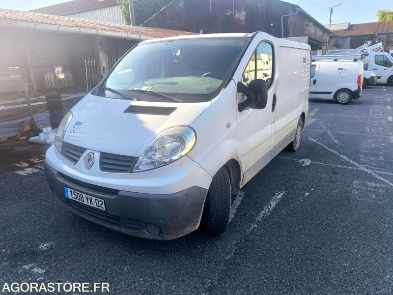 RENAULT TRAFIC 2008 133879kms - Цельнометаллический фургон: фото 1 RENAULT TRAFIC 2008 133879kms - Цельнометаллический фургон: фото 1