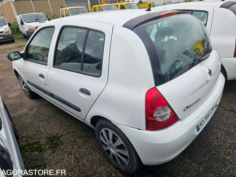 Renault Clio - 2007 - 237145km - DY887CL - Легковой автомобиль: фото 4 Renault Clio - 2007 - 237145km - DY887CL - Легковой автомобиль: фото 4
