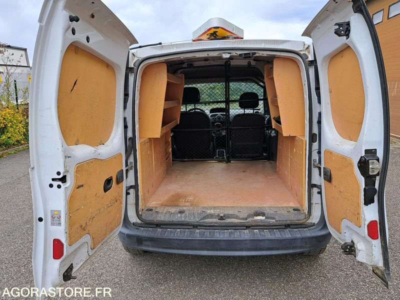 Renault Kangoo - 2016 - 41396kms в лизинг Renault Kangoo - 2016 - 41396kms: фото 19 Renault Kangoo - 2016 - 41396kms в лизинг Renault Kangoo - 2016 - 41396kms: фото 19