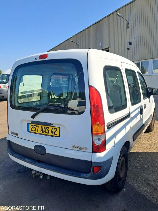 Renault Kangoo 257-AAS-42 - Легковой автомобиль: фото 5 Renault Kangoo 257-AAS-42 - Легковой автомобиль: фото 5