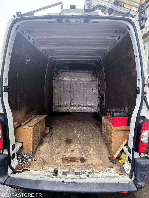 Renault Master - Цельнометаллический фургон: фото 3 Renault Master - Цельнометаллический фургон: фото 3
