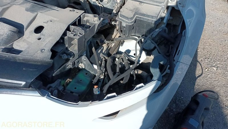 Renault Megane - 2019 - 201488kms - FH-211-ER - Легковой автомобиль: фото 4 Renault Megane - 2019 - 201488kms - FH-211-ER - Легковой автомобиль: фото 4