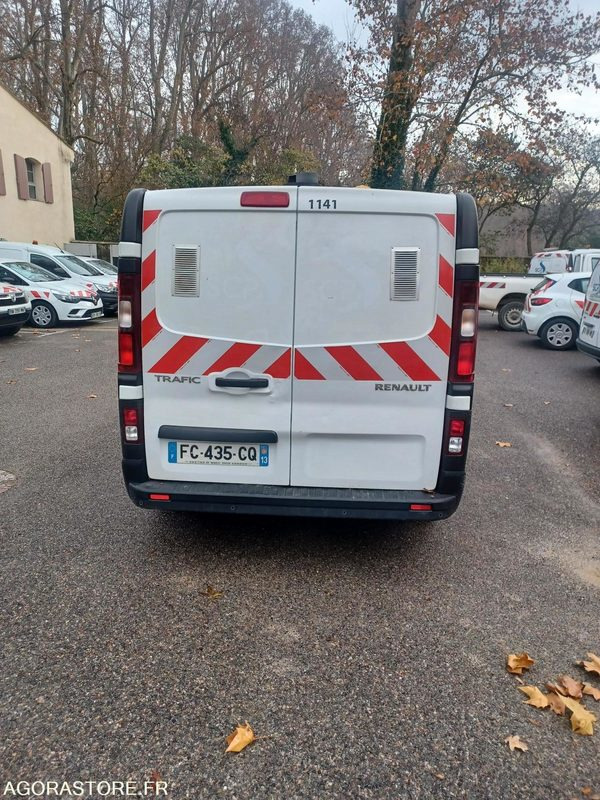 Renault Trafic - 2018 - 195000kms - FC-435-CQ - Цельнометаллический фургон: фото 1 Renault Trafic - 2018 - 195000kms - FC-435-CQ - Цельнометаллический фургон: фото 1