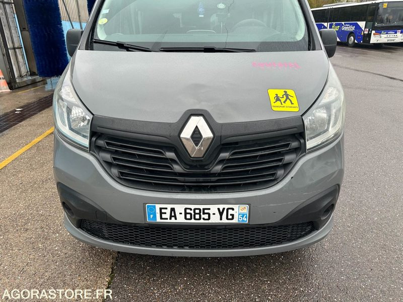 Renault Trafic 9 places / EA-685-YG / 329 719kms - Микроавтобус, Пассажирский фургон: фото 2 Renault Trafic 9 places / EA-685-YG / 329 719kms - Микроавтобус, Пассажирский фургон: фото 2