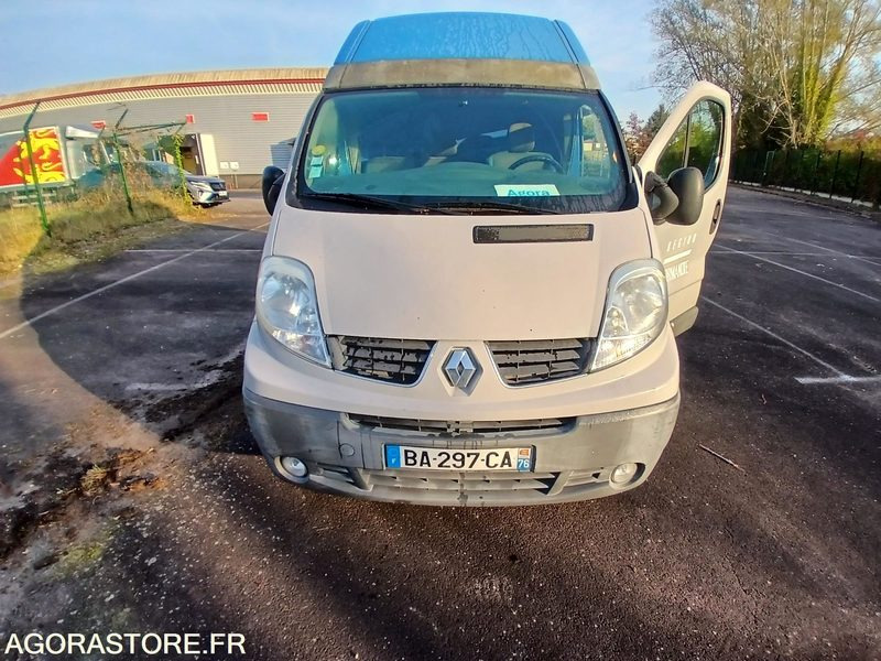 Renault Trafic – Diesel – 2010- 76 566 km - Цельнометаллический фургон: фото 1 Renault Trafic – Diesel – 2010- 76 566 km - Цельнометаллический фургон: фото 1