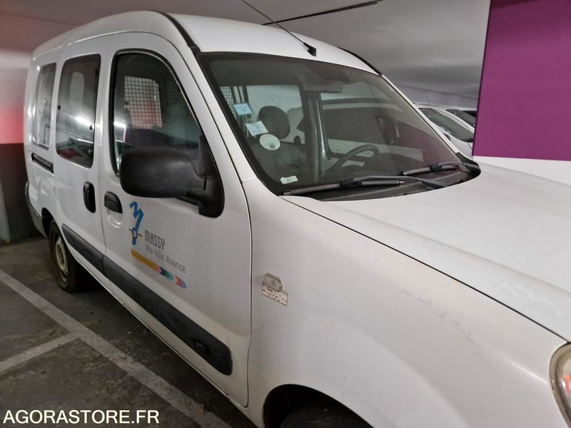 Renault kangoo - 2008 - 104312 - 698EVR91 - Легковой фургон: фото 4 Renault kangoo - 2008 - 104312 - 698EVR91 - Легковой фургон: фото 4