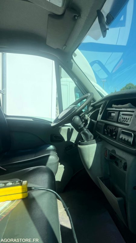 Renault master benne - Малотоннажный самосвал: фото 5 Renault master benne - Малотоннажный самосвал: фото 5