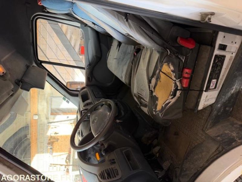 SPRINTER MERCEDES - Цельнометаллический фургон: фото 4 SPRINTER MERCEDES - Цельнометаллический фургон: фото 4