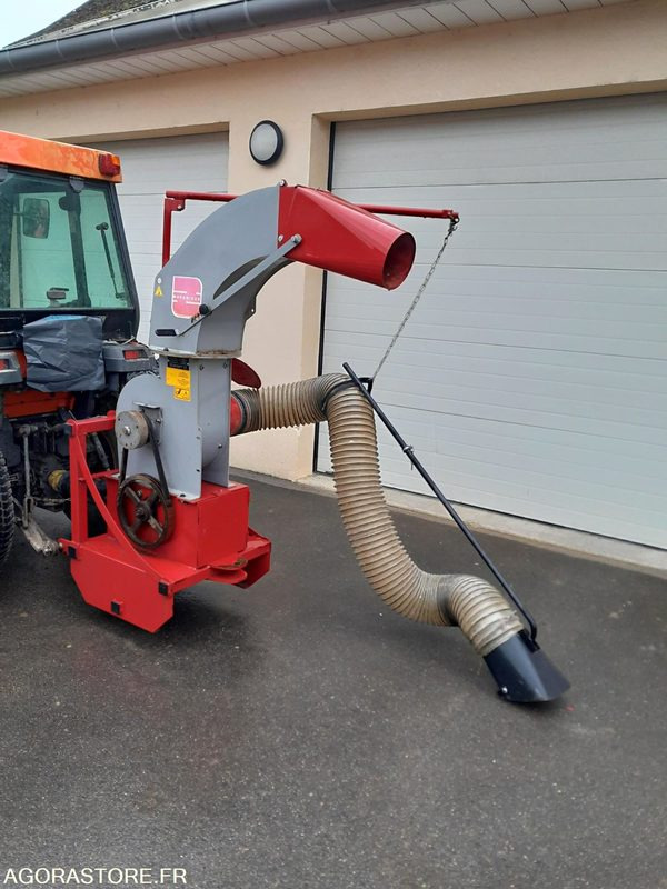 Aspirateur de feuilles - Сельскохозяйственная техника: фото 3 Aspirateur de feuilles - Сельскохозяйственная техника: фото 3