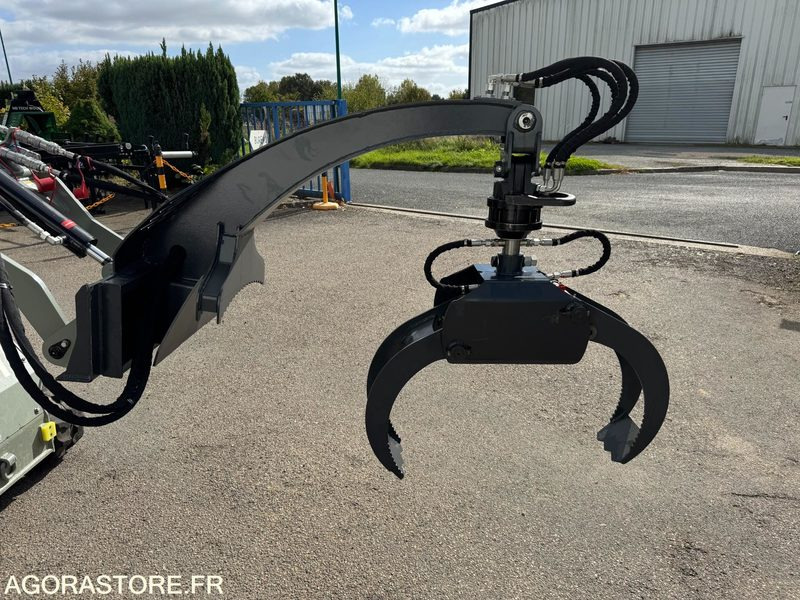Grappin forestier avec rotator pour mini chargeuse à chenilles - Сельскохозяйственная техника: фото 1 Grappin forestier avec rotator pour mini chargeuse à chenilles - Сельскохозяйственная техника: фото 1