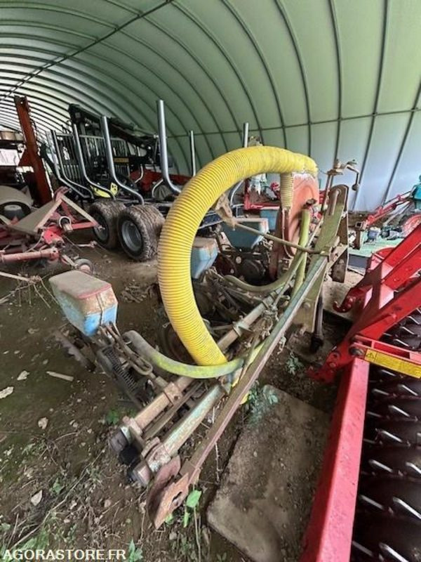 SEMOIR MONOSEM 4 RANGS - Сельскохозяйственная техника: фото 4 SEMOIR MONOSEM 4 RANGS - Сельскохозяйственная техника: фото 4