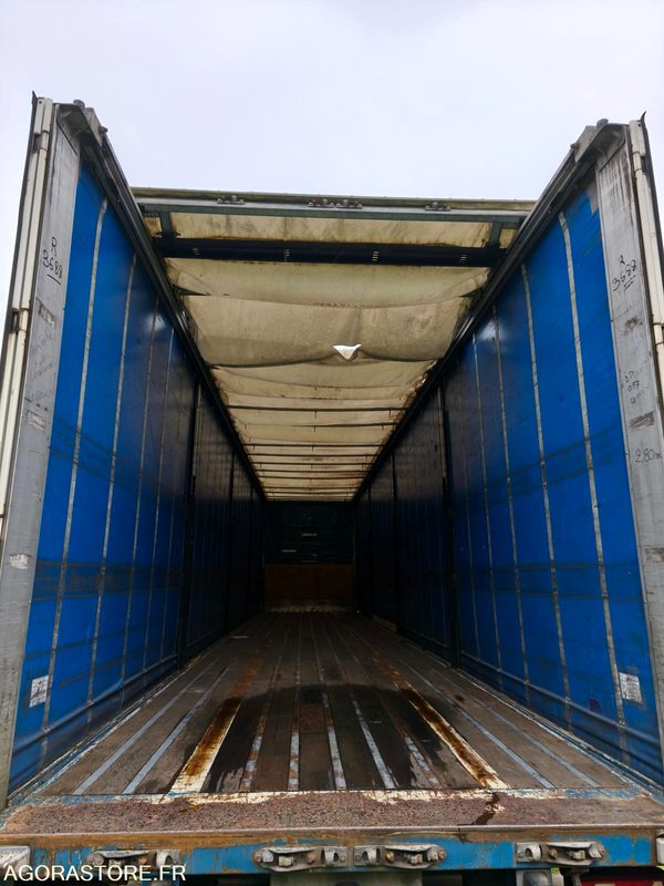 Semi-remorque Bâchée Fruehauf - 2011 (3688) - Тентованный полуприцеп: фото 5 Semi-remorque Bâchée Fruehauf - 2011 (3688) - Тентованный полуприцеп: фото 5