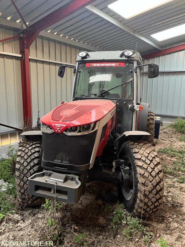 TRACTEUR MASSEY FERGUSSON 3WF75 - 2024 / 100 HEURES - Трактор: фото 2 TRACTEUR MASSEY FERGUSSON 3WF75 - 2024 / 100 HEURES - Трактор: фото 2