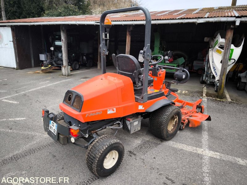 Tondeuse KUBOTA F3680 3688 heures 2013 - Газонокосилка: фото 1 Tondeuse KUBOTA F3680 3688 heures 2013 - Газонокосилка: фото 1