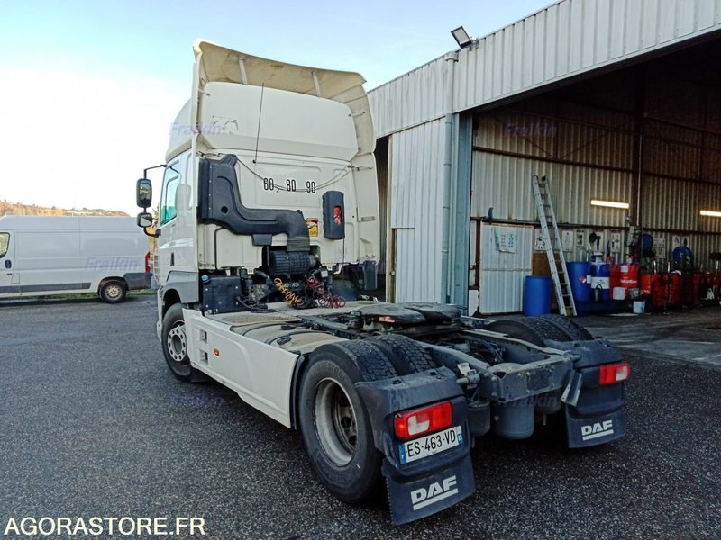 DAF CF 480 4X2 FT E6 / ES463VD / 2017 / 721045 kms - Тягач: фото 5 DAF CF 480 4X2 FT E6 / ES463VD / 2017 / 721045 kms - Тягач: фото 5