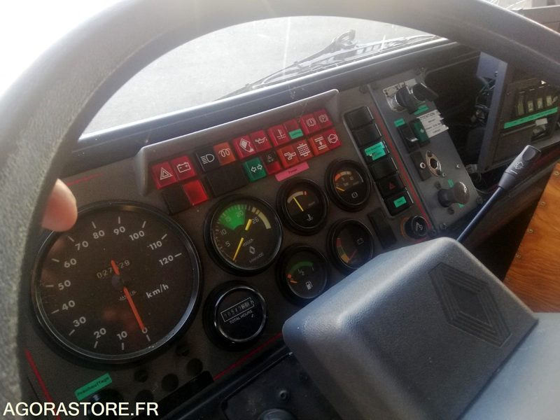 FPT RENAULT G 230 (POUR PIECES) - Тягач: фото 4 FPT RENAULT G 230 (POUR PIECES) - Тягач: фото 4