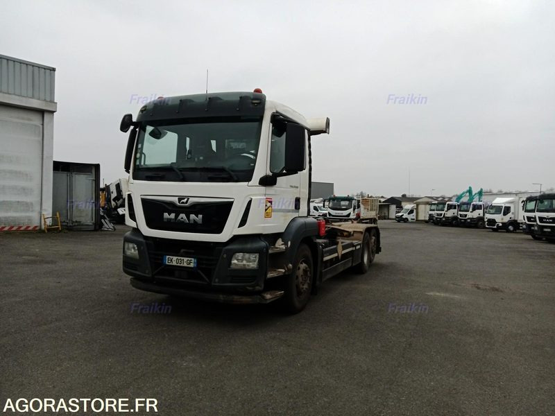 MAN TGS 26.480 6X2-2 / 2017 / 358627 kms / EK031GF - Тягач: фото 1 MAN TGS 26.480 6X2-2 / 2017 / 358627 kms / EK031GF - Тягач: фото 1